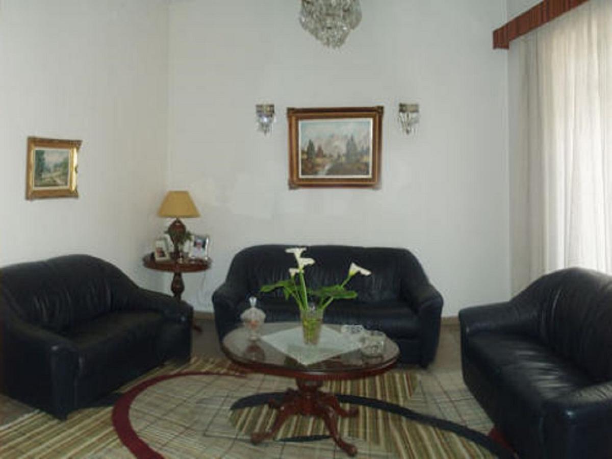 Pagonion Hotel กาเมนาวูร์ลา ภายนอก รูปภาพ